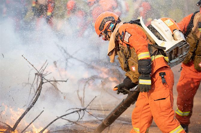 22.风水结合灭火 22.风水结合灭火
