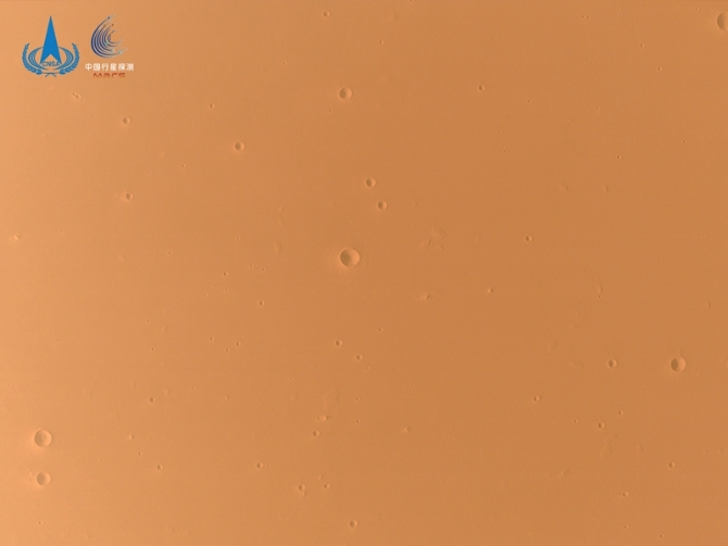 “天问一号”传回火星巡视区高分辨率影像