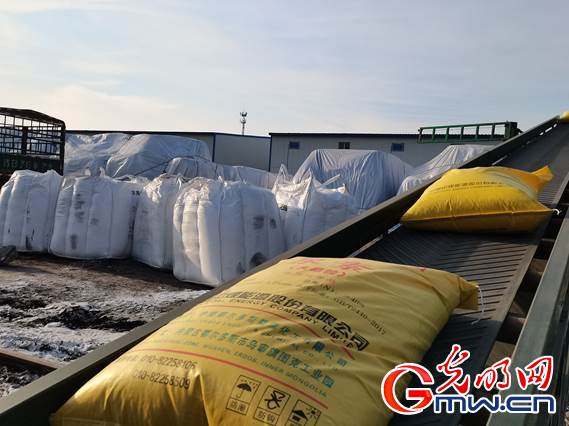 中国铁路沈阳局:全力保障化肥等重点物资运输畅通 中国铁路沈阳局:全力保障化肥等重点物资运输畅通