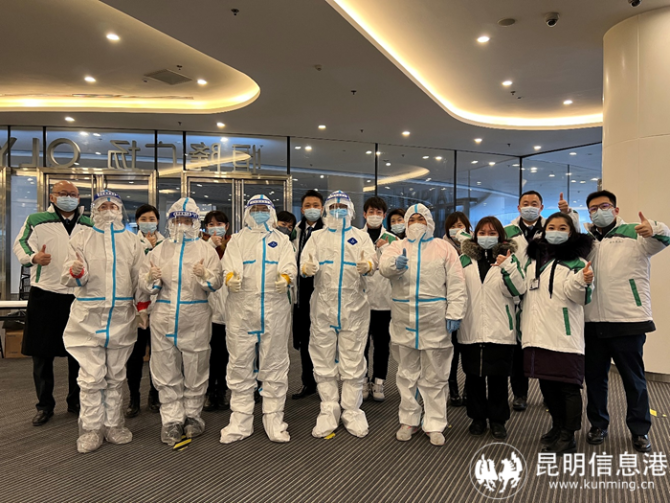 恒隆一心义工队向医护人员及社区工作者送上慰问及防疫物资 恒隆一心义工队向医护人员及社区工作者送上慰问及防疫物资