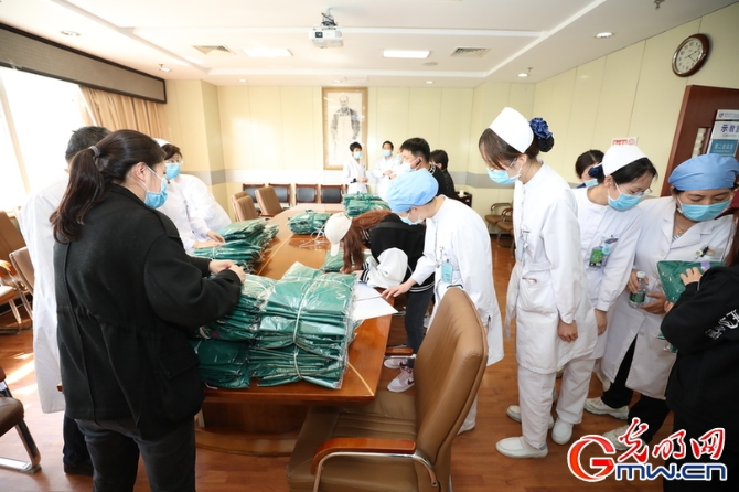 【组图】“守沪者联盟”丨北京：航空总医院援沪医疗队首批队员已就位
