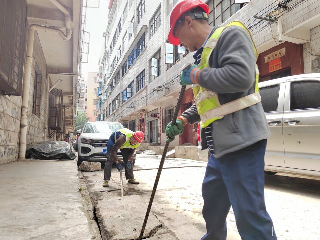 官渡区双桥社区居民共同出资缓解“水患”