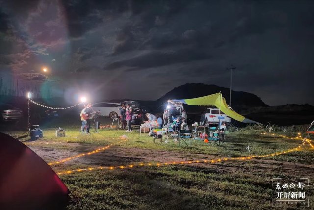 五一哪里去?沾益海峰湿地帐篷里数星星