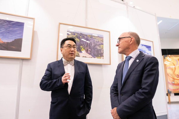 云南图片展亮相联合国城大厅!国际组织官员:云南给我留下了美好记忆