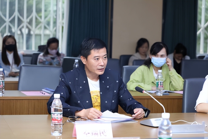 访企拓岗促就业——政校企“情投意合”共融互促