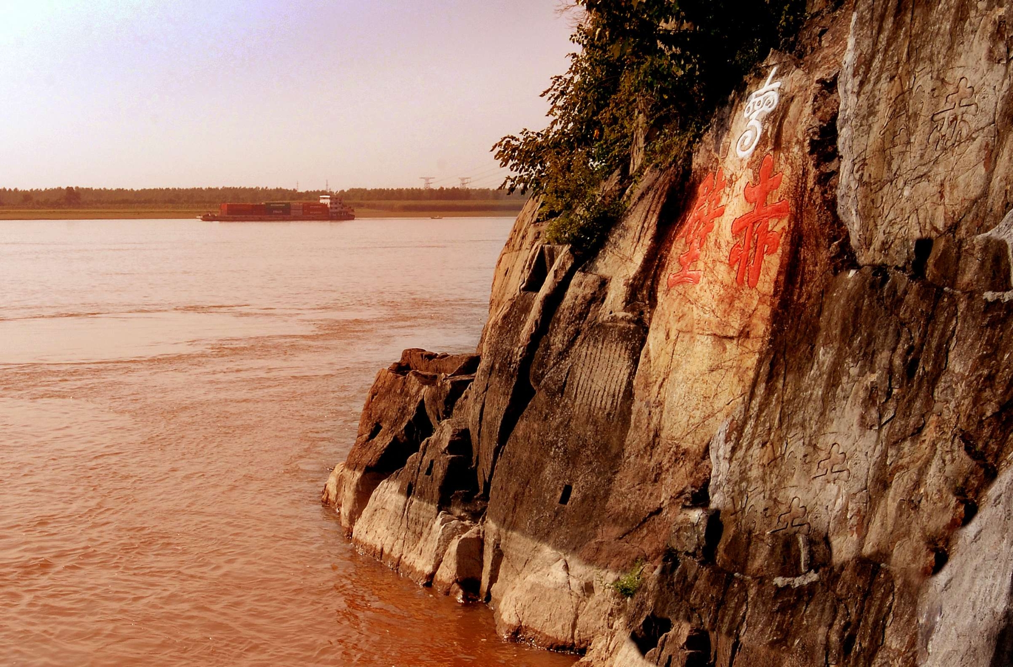 赤壁古战场(咸宁日报供图)