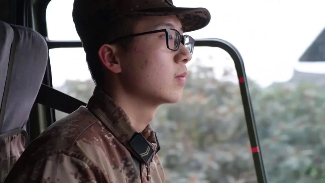 我是军人的孩子,今天我想说说我家的故事……