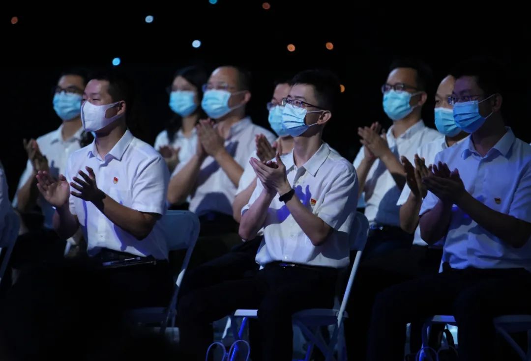 点击查看高清原图