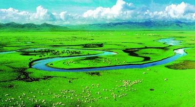 甘肃:青山作屏惠民生 甘肃:青山作屏惠民生