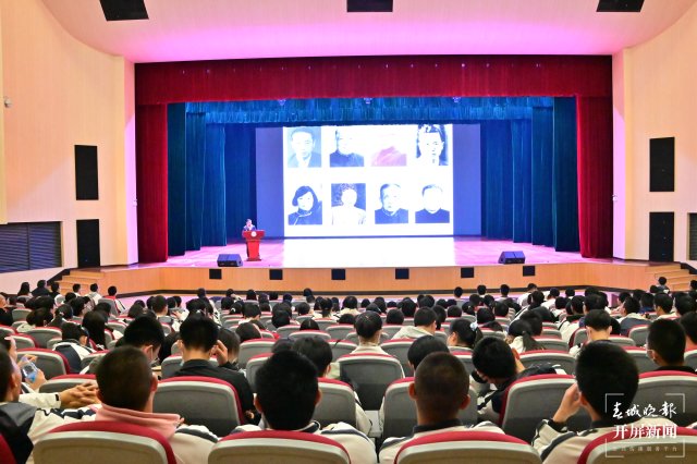 云附星耀高三学子到云南大学体验生活