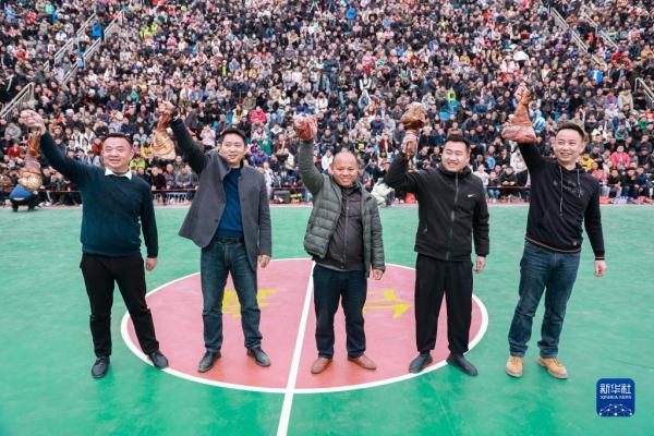 燃爆全场!“村BA”总决赛完美收官 燃爆全场!“村BA”总决赛完美收官