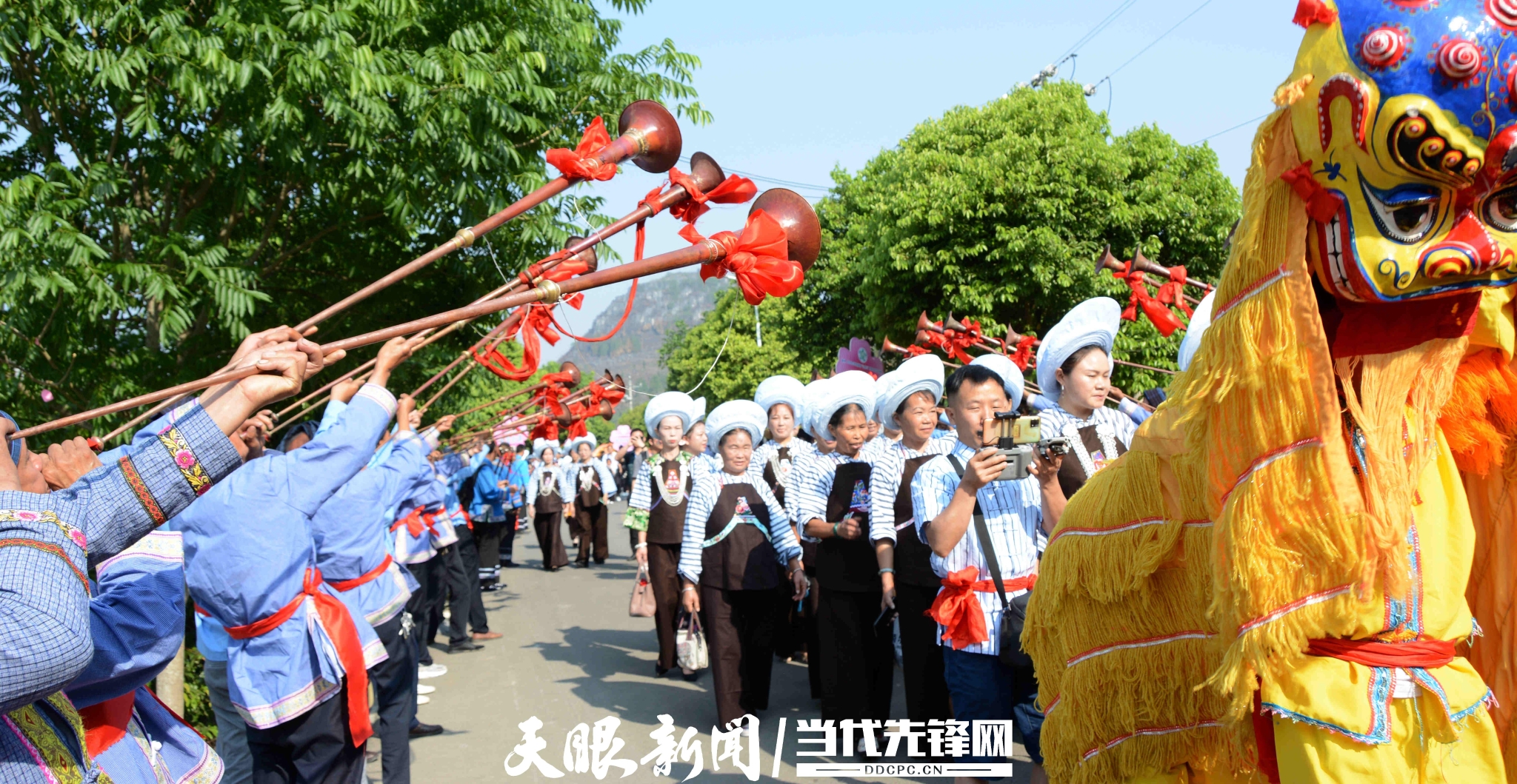 1682604981929927.jpg 游行开始.JPG