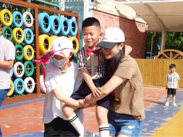 这个“六一”，昆明金牛幼儿园小朋友们“穿越”到了父母的童年