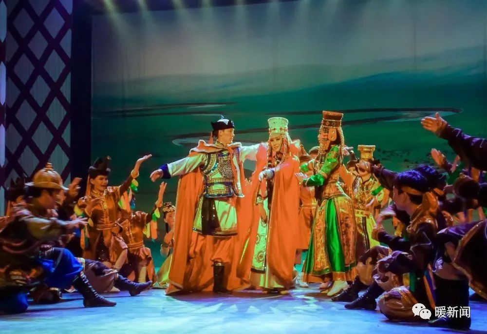 鄂尔多斯:千年古城,风华正茂