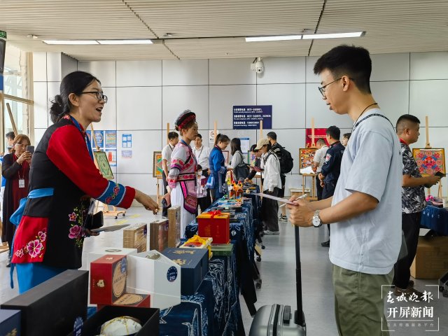 风花雪月遇上香格里拉！大理这场非遗盛宴不能错过（杨维琦 实习生 吴霞 刘灿梅 摄影报道）