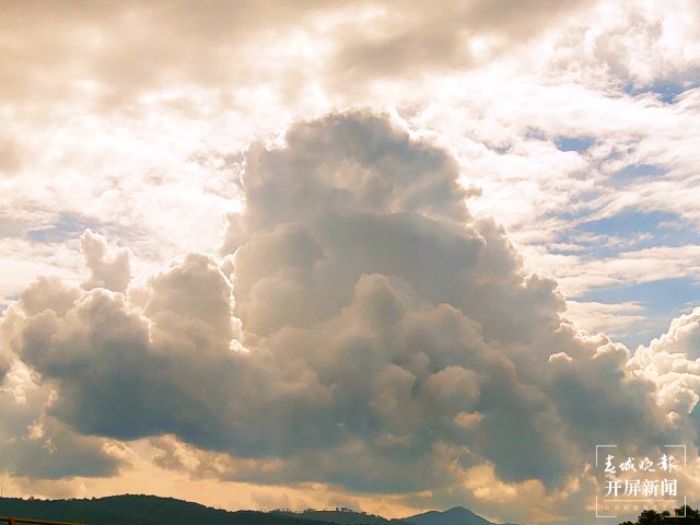 大理弥渡:彩云宛如宫崎骏漫画的彩色天空 (13).jpg