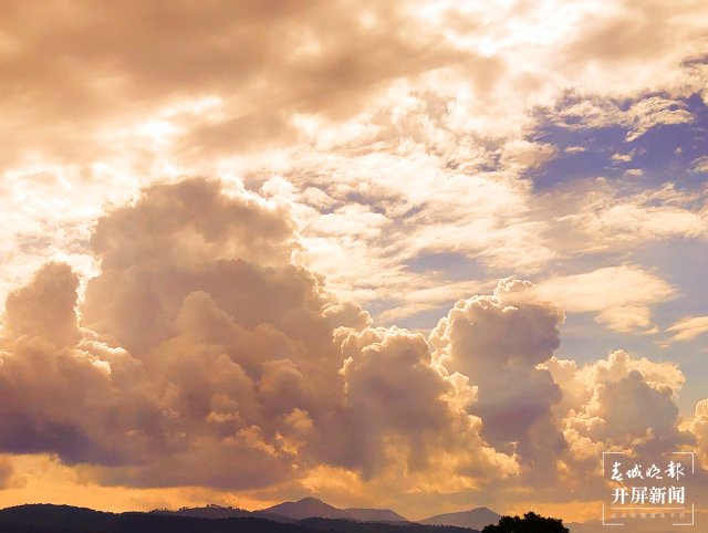 大理弥渡:彩云宛如宫崎骏漫画的彩色天空 (16).jpg