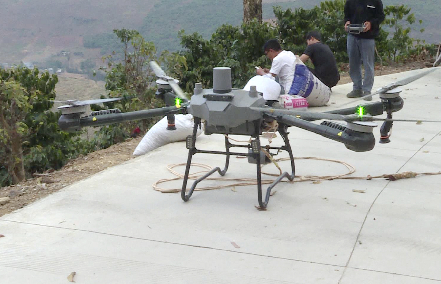 试飞成功!这个惠农“新帮手” 省时!省力!