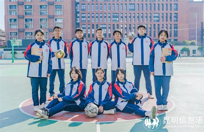 白塔校区 (8) 白塔校区 (8)