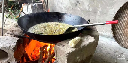 （采访传编辑）美好生活在云南 走，赶菌子Gai克！（有视频） (2).png