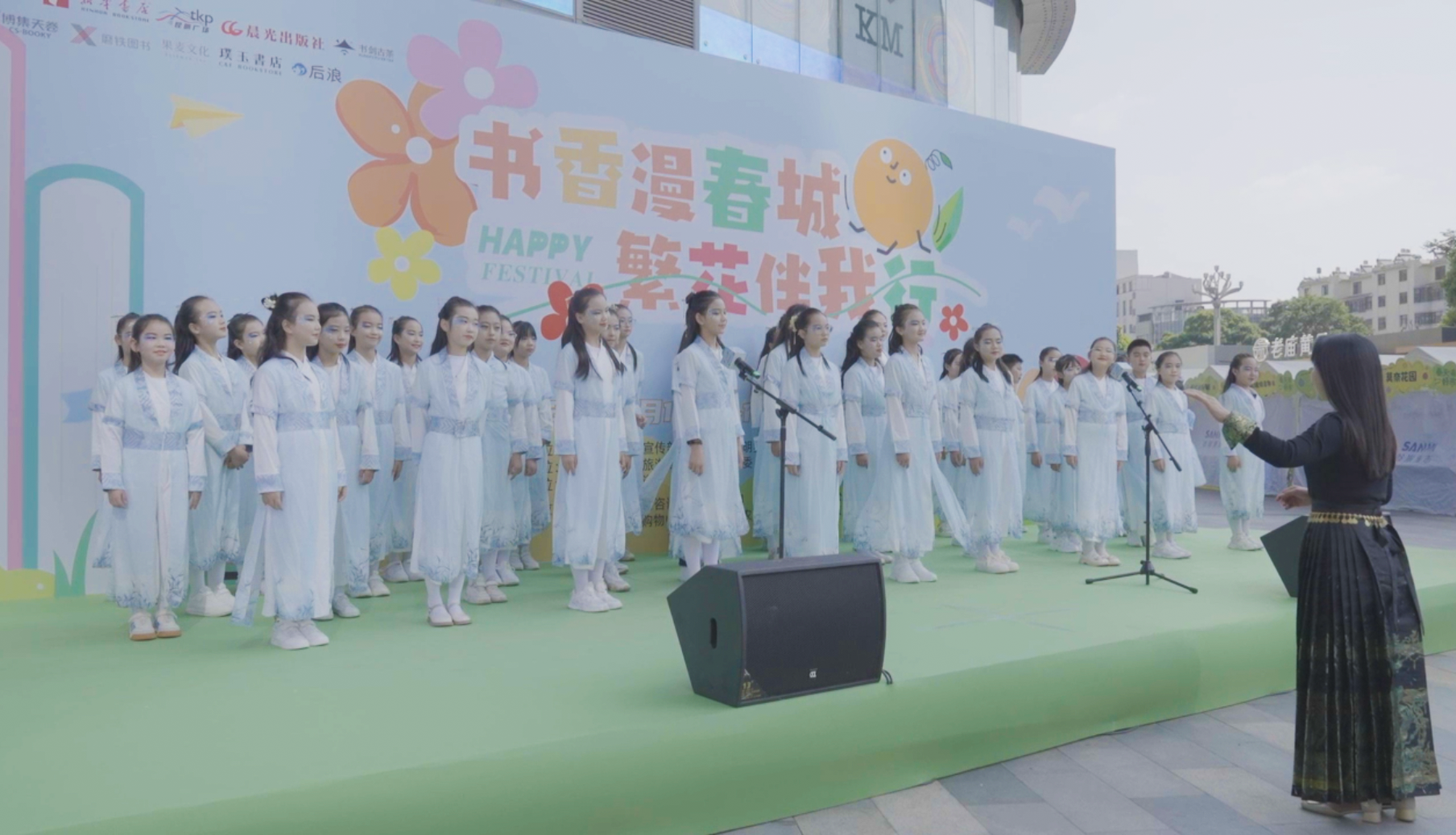 7ae04685d69e744dd3bbe4ae6236f73