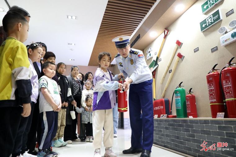 防灾减灾 安全“童”行