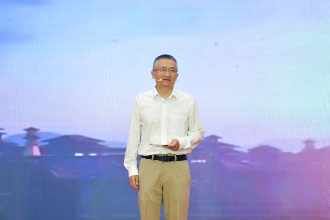 【理响中国】一段演讲告诉你,短视频时代我们需要怎样的理论作品 【理响中国】一段演讲告诉你,短视频时代我们需要怎样的理论作品