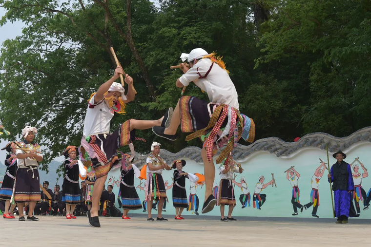 8bcf38bce5a36e68271d367cdb3a38a9