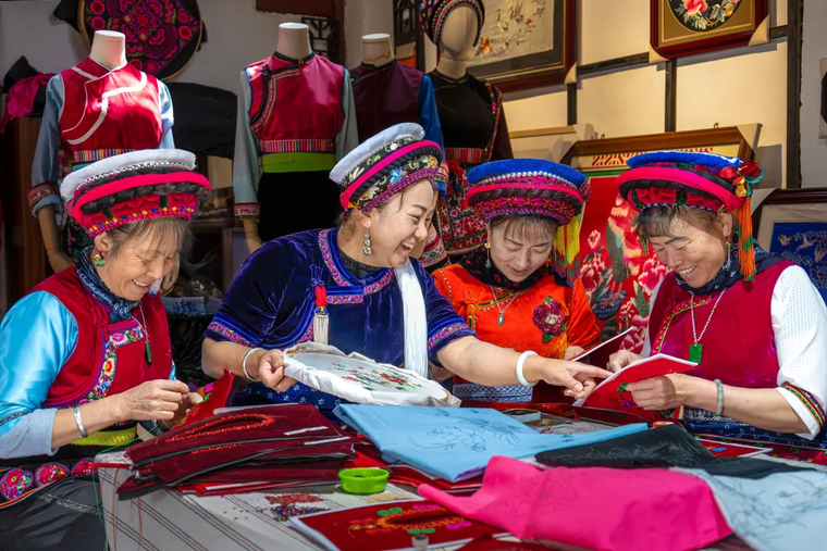 ad4700505add9d118fcce214e428d577