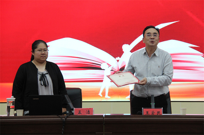 昆一中本部专家到校开展高考备考讲座5 昆一中本部专家到校开展高考备考讲座5