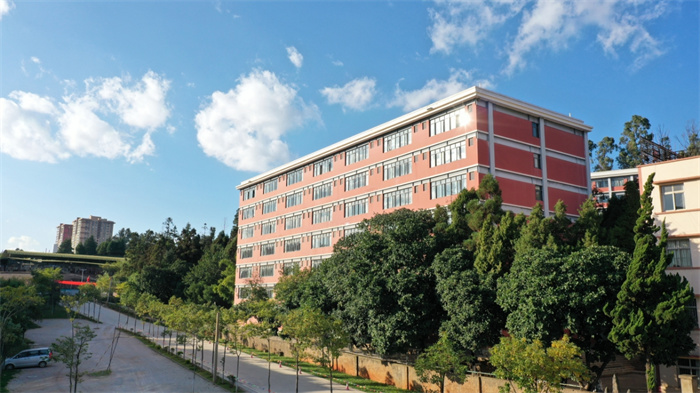 5b7d407d14e248785fc3c327a9211e8