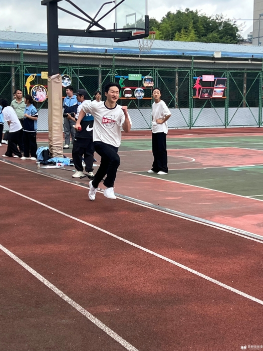 微信图片_20250625172513 微信图片_20250625172513