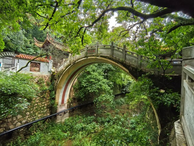 界鱼石公园 (3).jpg