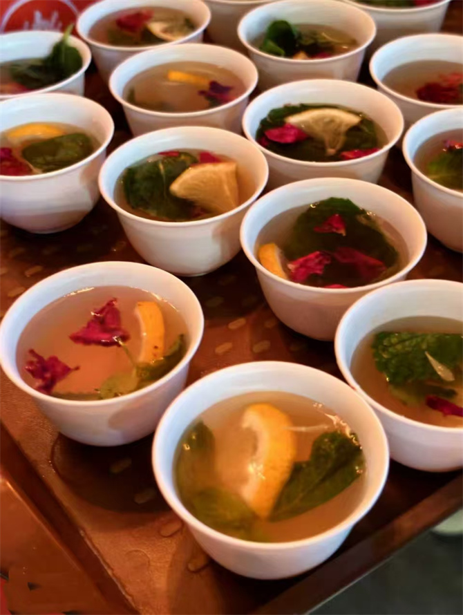 微信图片_20251028150415_108_324 微信图片_20251028150415_108_324