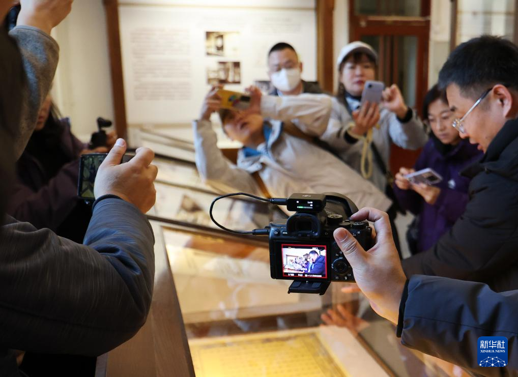 20251201d283937da94a49fdb05e705137208f8f_20251201a8f2841d768b47b482a751f2097591fb