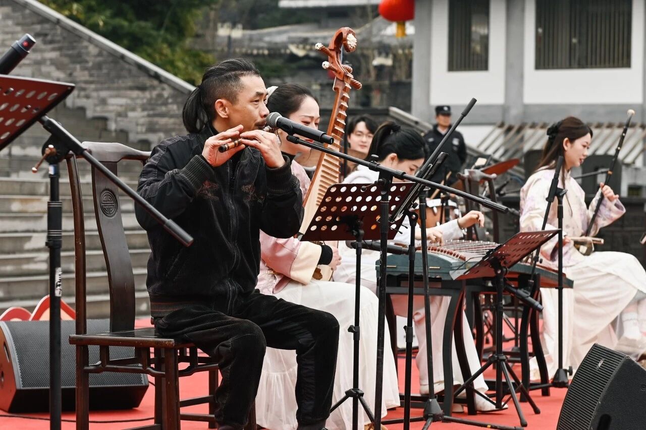 1771825767762059646.jpg 4e54b4f0fdd7b572332732a28be1e17f.jpg