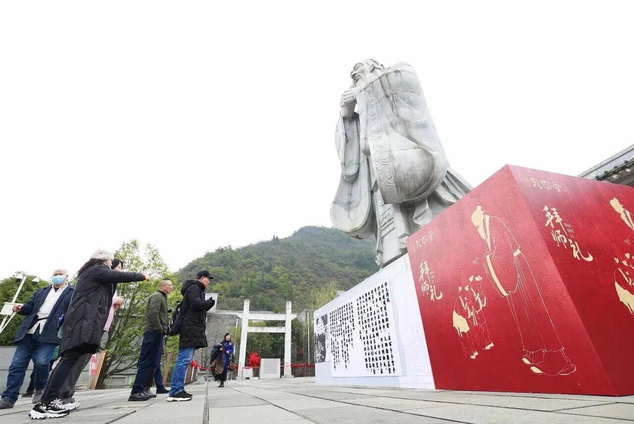 1771826024843020089.jpg 4ce44e50b32fbb97c476a56fb4b7dcdc.jpg