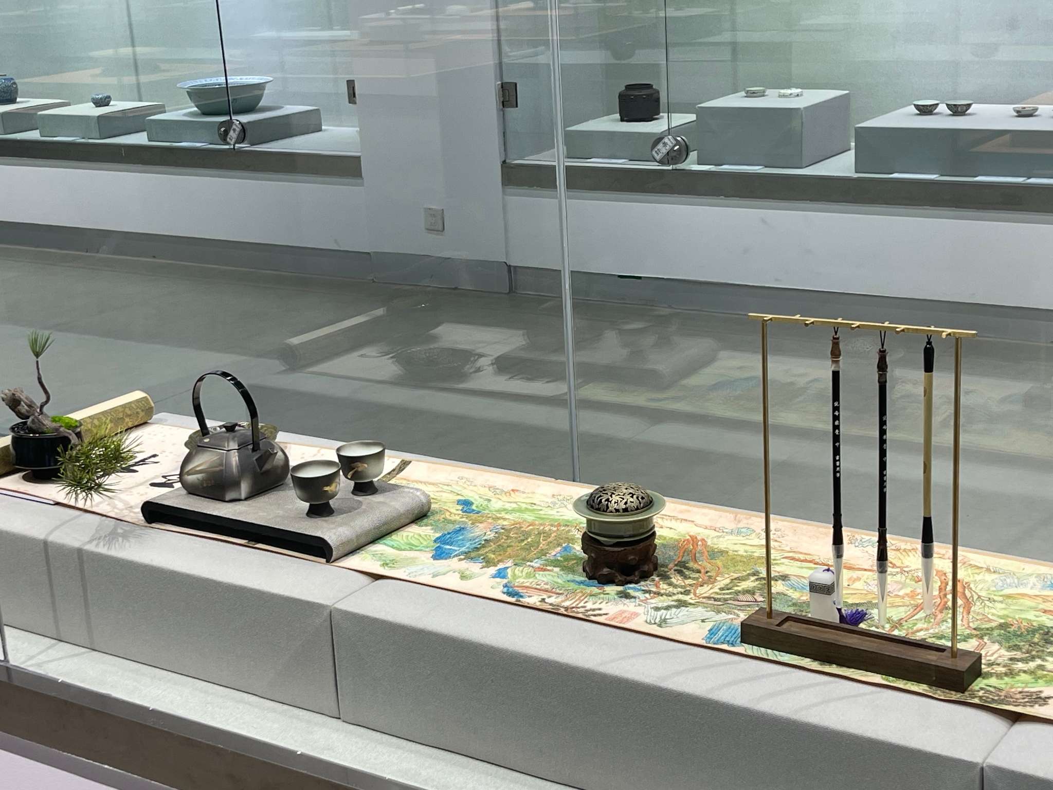 《旧时烟火——古代瓷器与世俗生活展》一隅