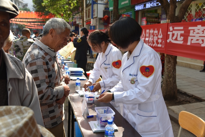 mmexport1573091662388