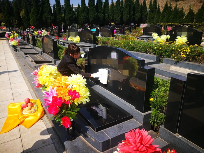 c3e965214384f4dbb9ff75110b87181_副本