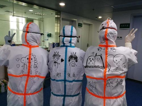 云南90后志愿者为何让武汉医生如此牵挂