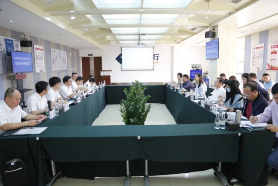 1 昆明分行与昆明市合作会谈