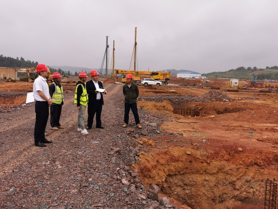 2昆明分行为曲靖经开区隆基集团30GW单晶硅项目建设提供资金支持