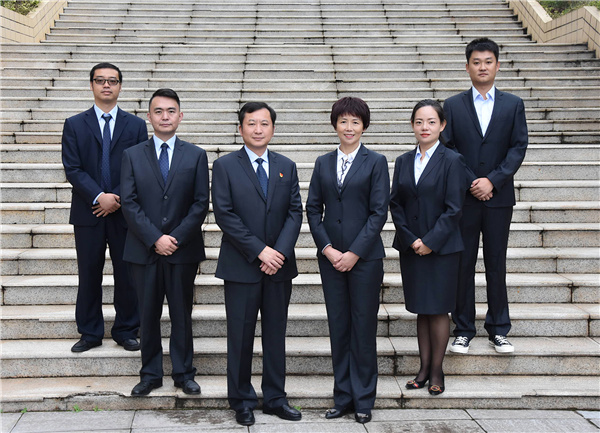 行政组领导集体照