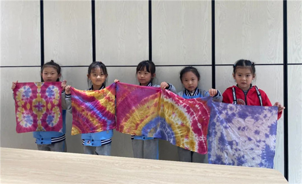 校园里的“中国味儿”——非遗文化进校园 1