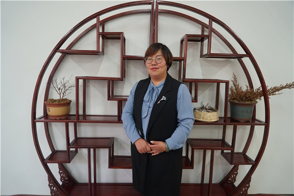 2赵珍珍 数学老师