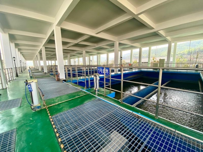 815f2f82-21fa-48ee-83c1-9d67fac6449c 815f2f82-21fa-48ee-83c1-9d67fac6449c