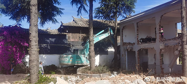 e4ef8d72gy1gqfeu2iii6j21uq0u0b2a