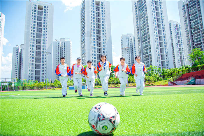 校园足球 校园足球