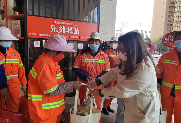 912ee3288deef3d764094a26c720de8